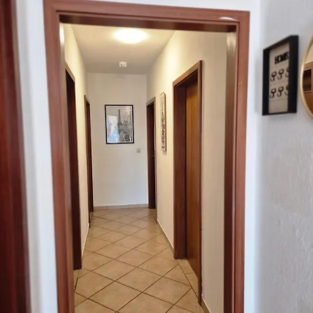 Spacious 4-room Ideal For Families And Business Trips In A Quiet Area Schwanewede